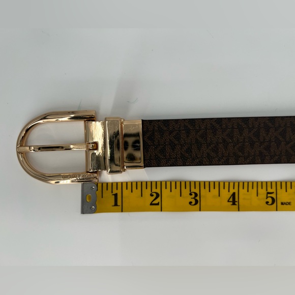 Michael Kors Reversible Belt‎ 32 - 37 - Picture 4 of 7